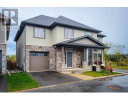 13 LINDSAY WAY