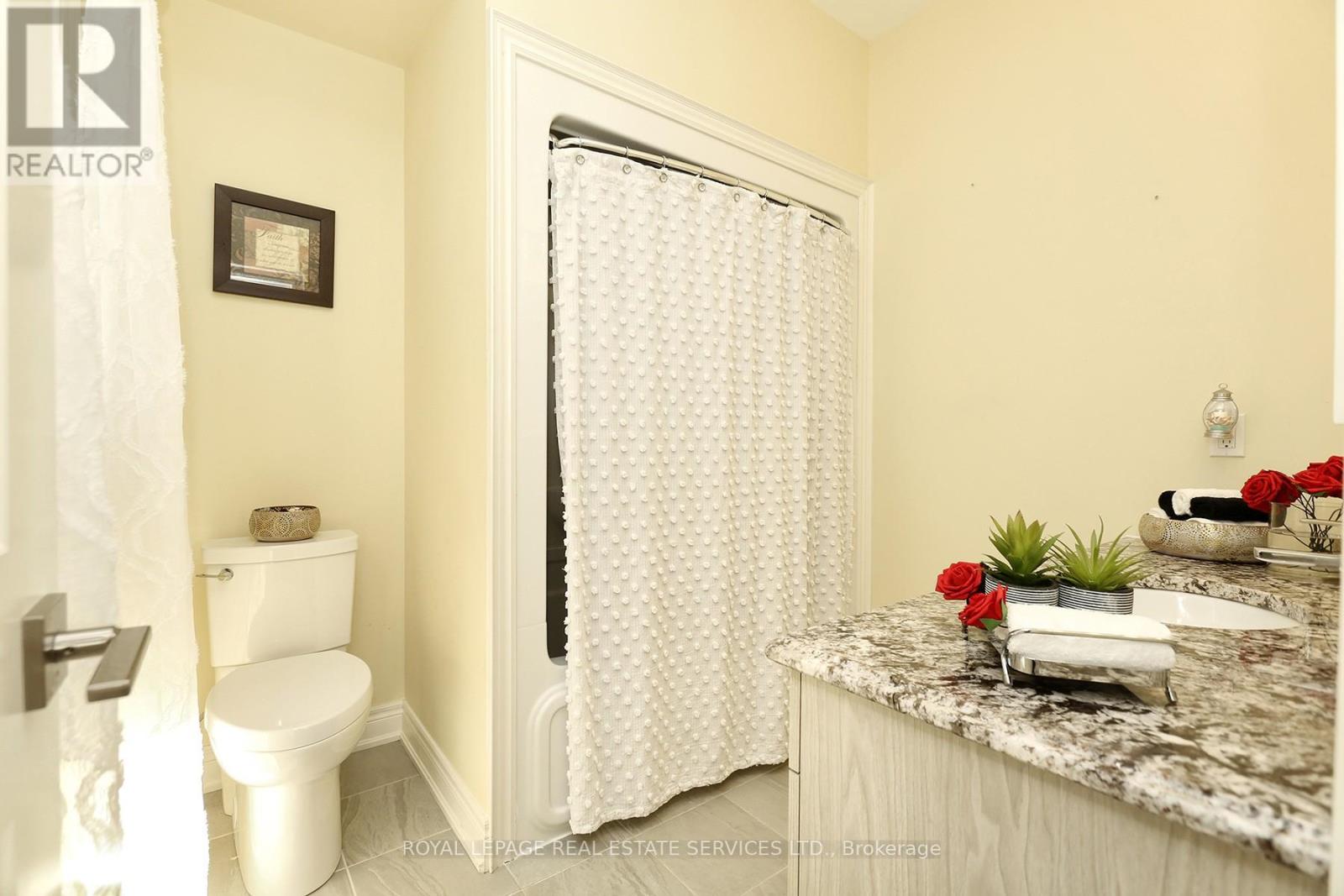869 Burwell Street, Fort Erie, Ontario  L2A 1N1 - Photo 12 - X12382565
