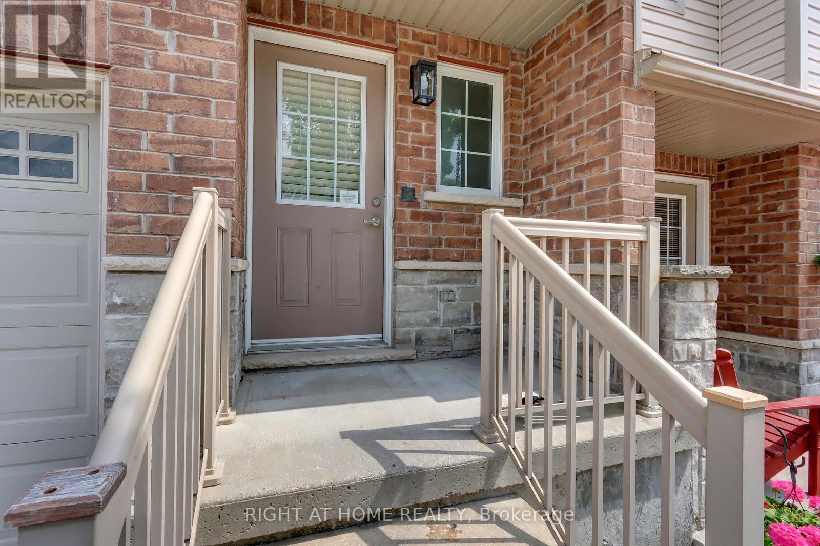 74 - 355 Fisher Mills Road, Cambridge, Ontario  N3C 4N5 - Photo 3 - X12382566