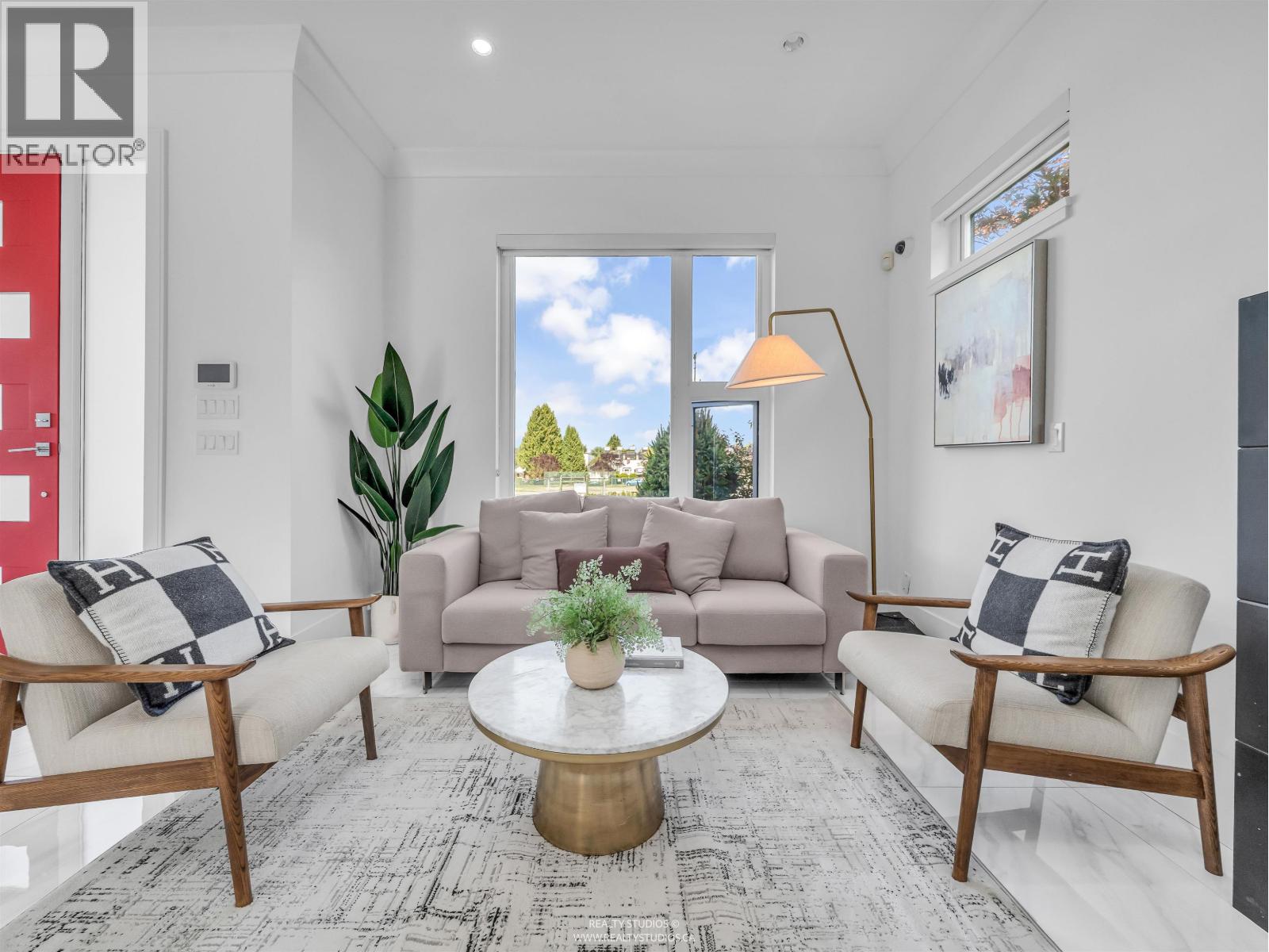 90 W 27th Avenue, Vancouver, British Columbia  V5Y 2K3 - Photo 2 - R3043989