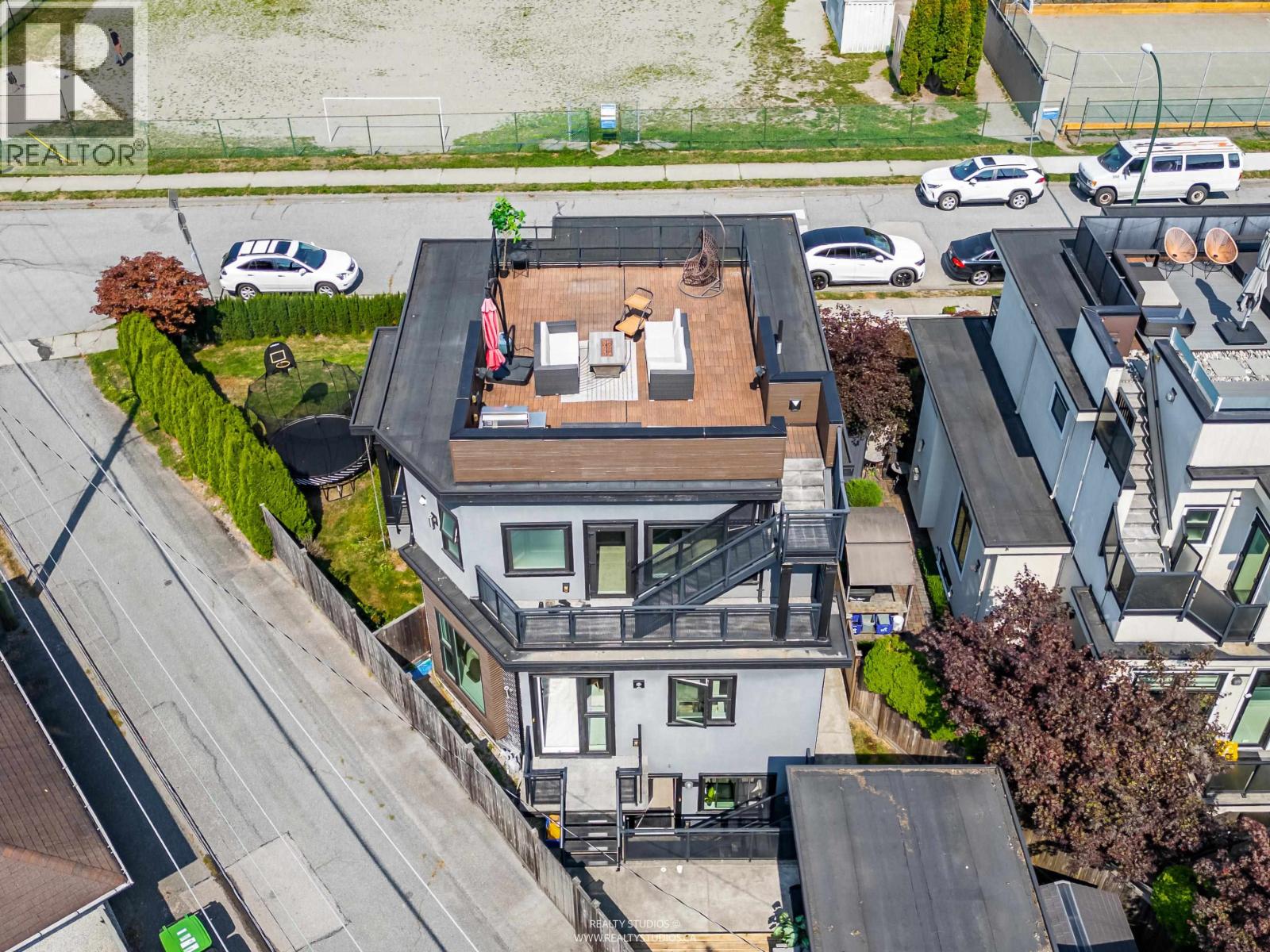 90 W 27th Avenue, Vancouver, British Columbia  V5Y 2K3 - Photo 38 - R3043989