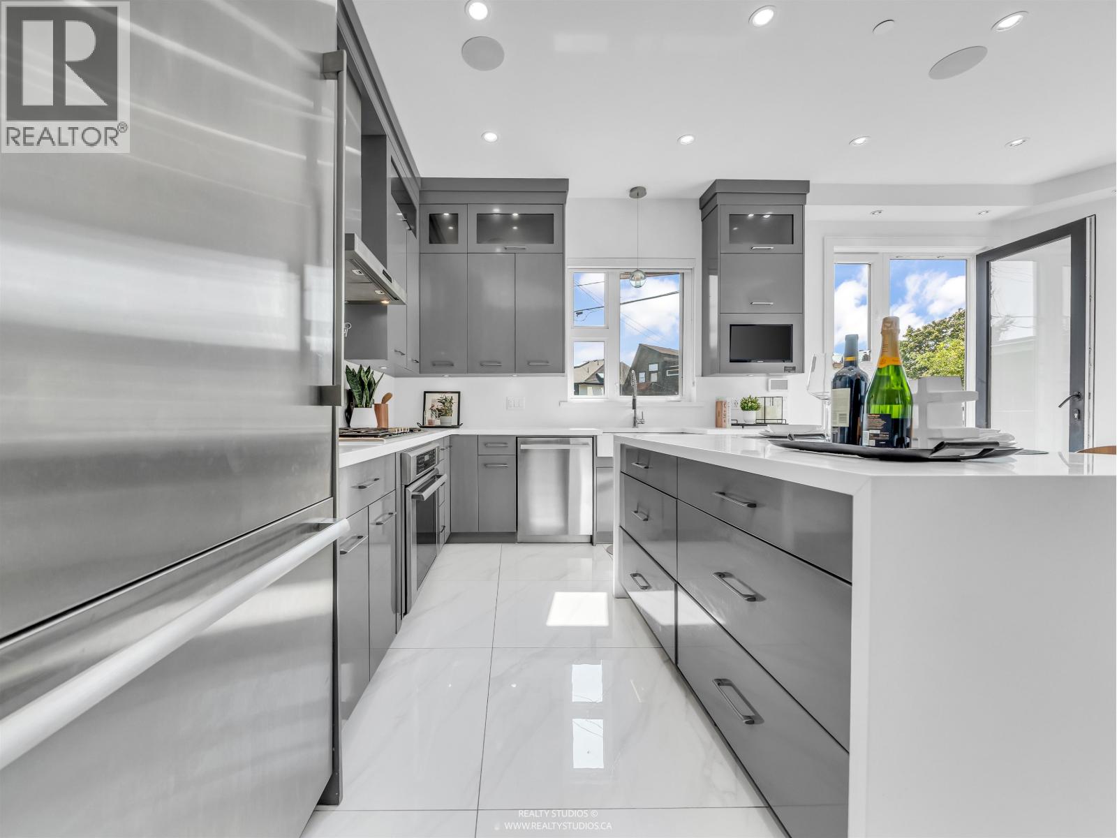 90 W 27th Avenue, Vancouver, British Columbia  V5Y 2K3 - Photo 7 - R3043989