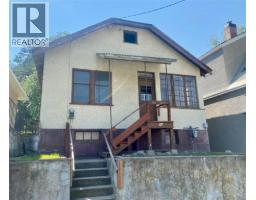 1410 Ravine Street Trail, Trail, Ca