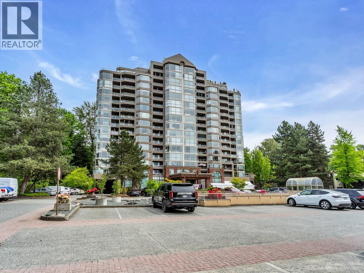 413 1327 E KEITH ROAD, North Vancouver, British Columbia