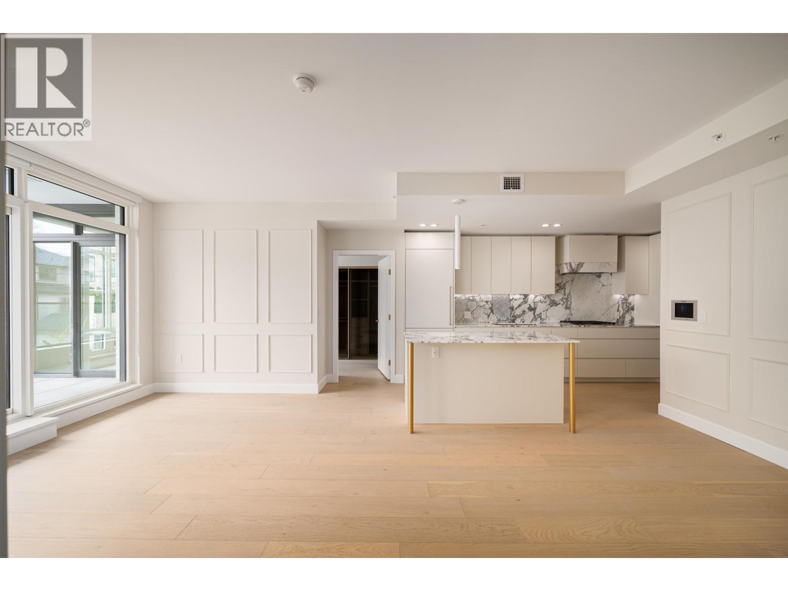 303 3668 W 10th Avenue, Vancouver, British Columbia  V6R 2G3 - Photo 2 - R3043531