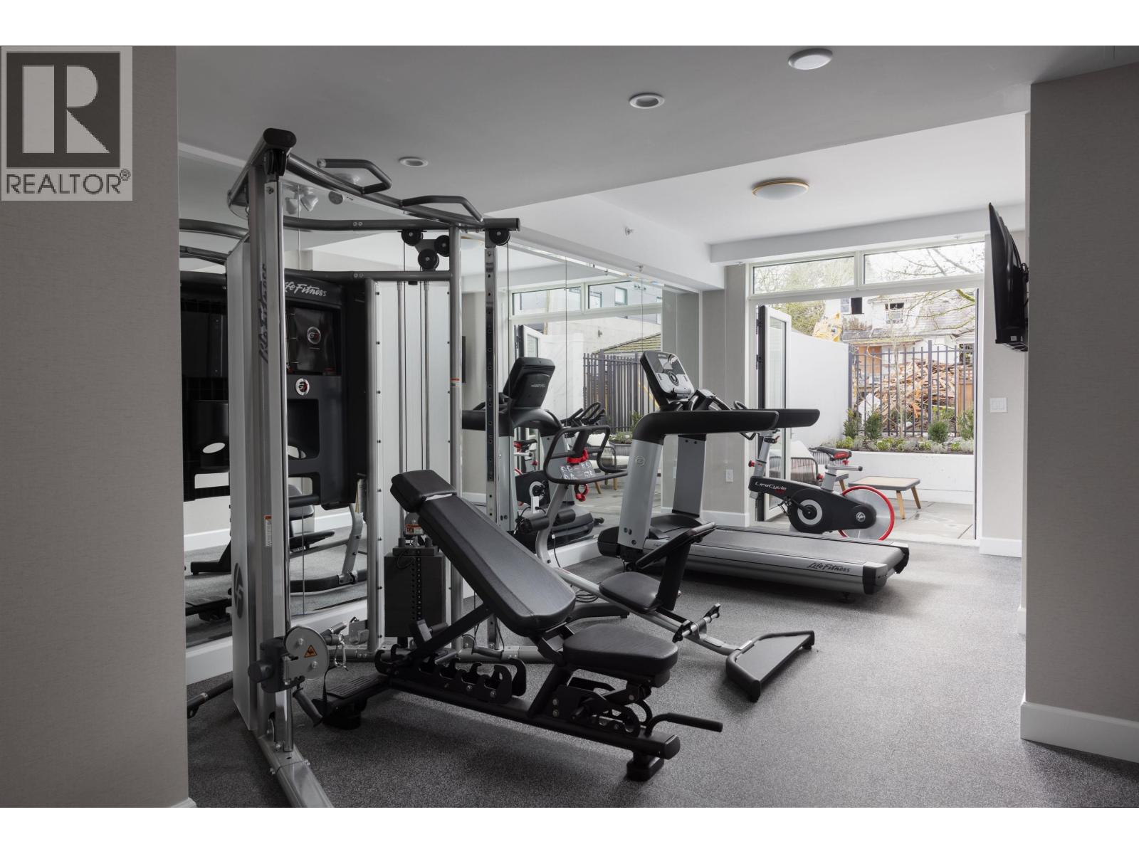 303 3668 W 10th Avenue, Vancouver, British Columbia  V6R 2G3 - Photo 38 - R3043531