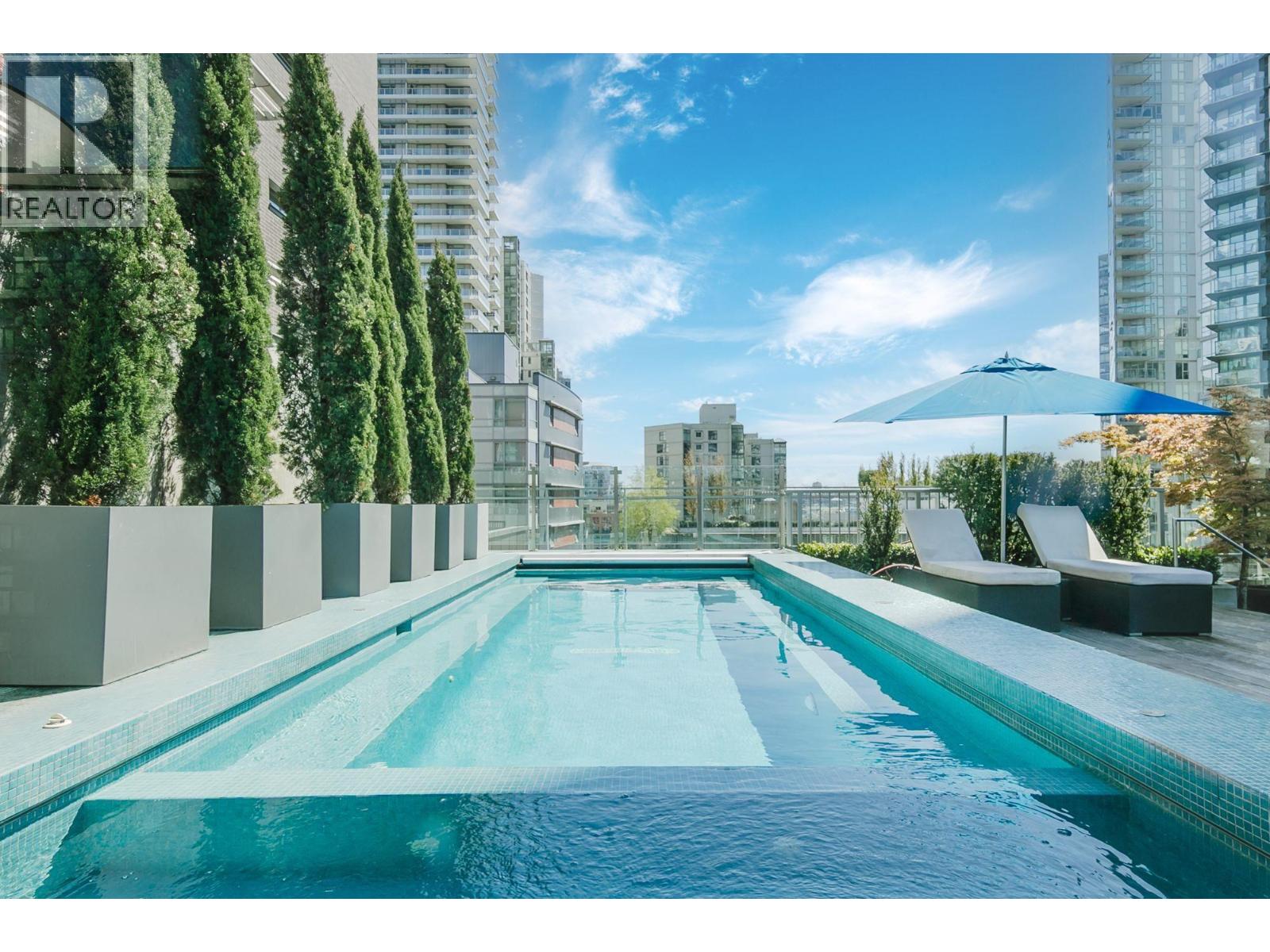 811 1372 SEYMOUR STREET, Vancouver, British Columbia