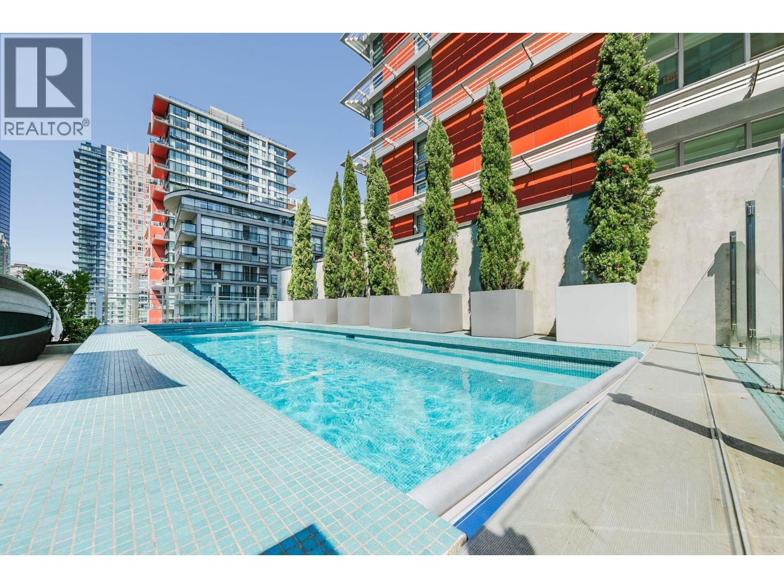 811 1372 Seymour Street, Vancouver, British Columbia  V6B 0L1 - Photo 2 - R3043609