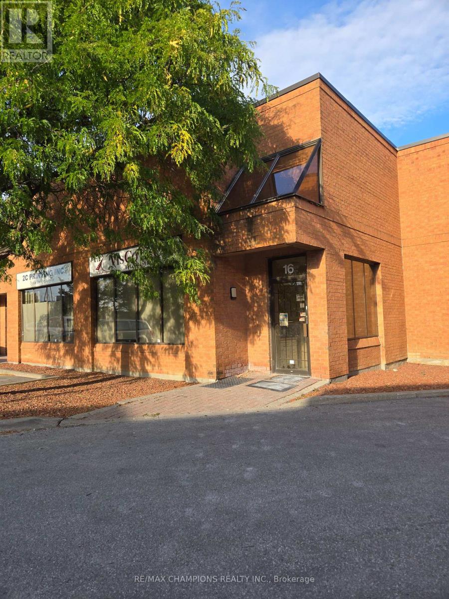 16 - 3 Brewster Road, Brampton (Bram East), Ontario  L6T 5G9 - Photo 4 - W12382569