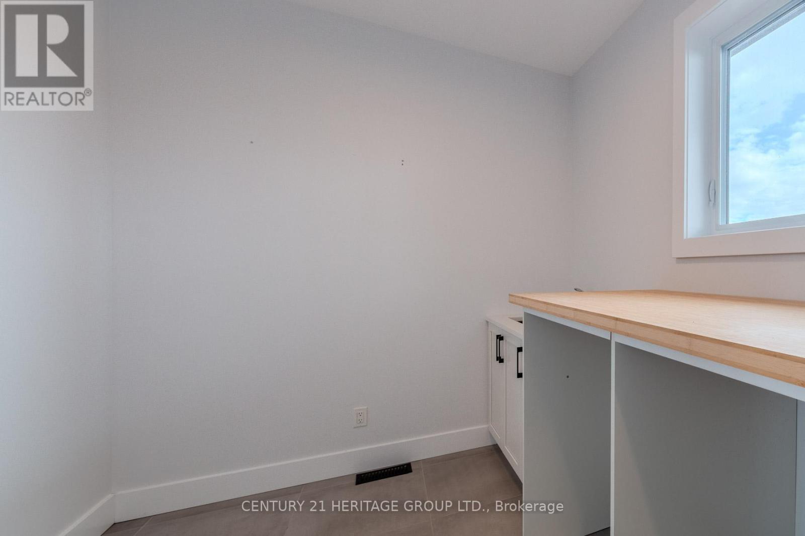 41 County 29 Road, Prince Edward County (Hillier Ward), Ontario  K0K 1T0 - Photo 7 - X12382485