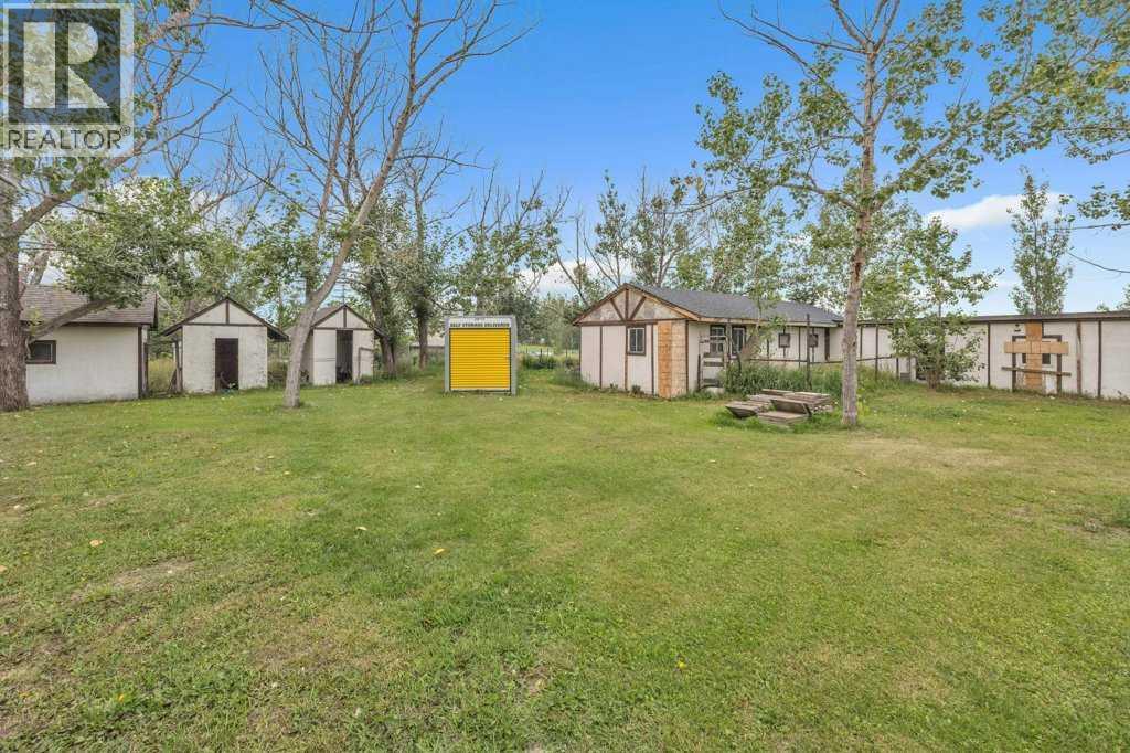 40 Pleasant Range Place, Rural Rocky View County, Alberta  T2H 1Y4 - Photo 10 - A2254174