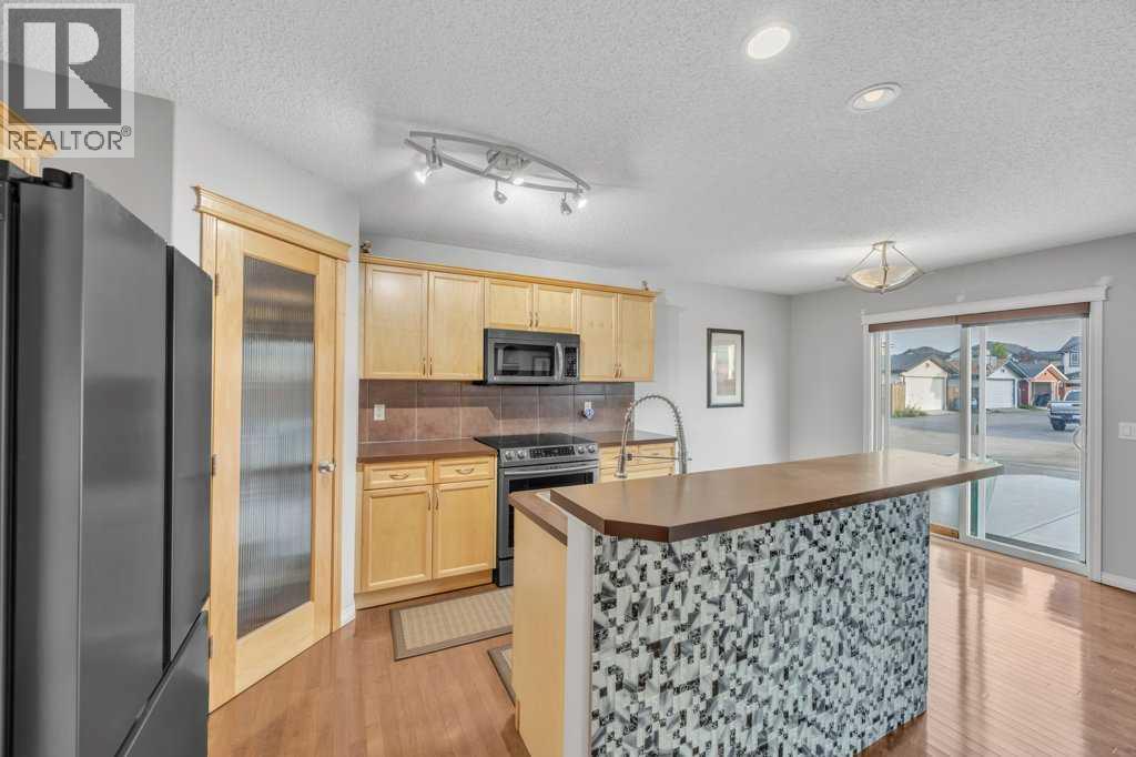 283 Taralake Landing Ne, Calgary, Alberta  T3J 0E9 - Photo 8 - A2252865
