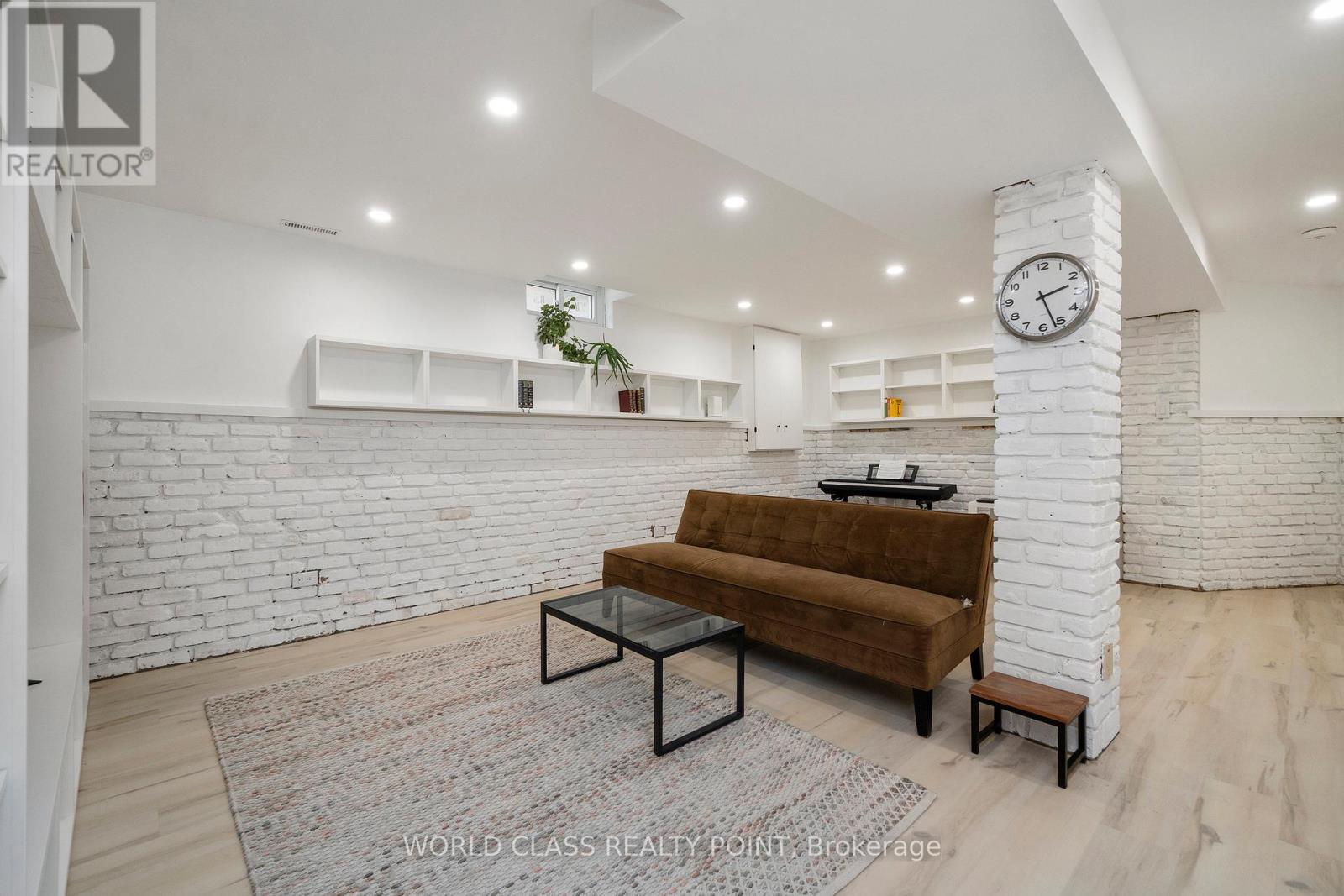 6548 Eastridge Road, Mississauga, Ontario  L5N 4L2 - Photo 36 - W12382580