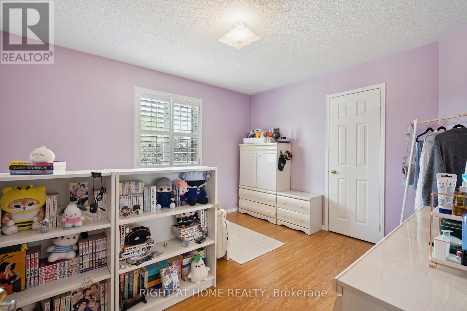 806 White Clover Way, Mississauga, Ontario  L5V 3C5 - Photo 20 - W12382594
