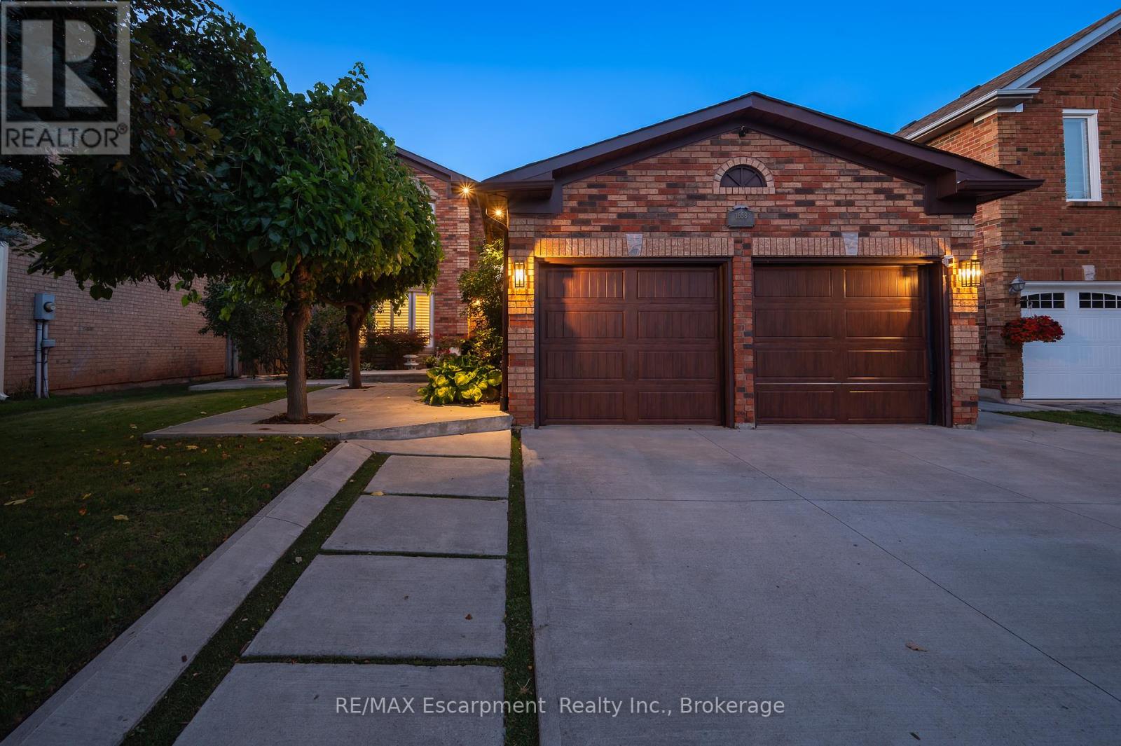 Property at 1658 HERITAGE WAY image 1