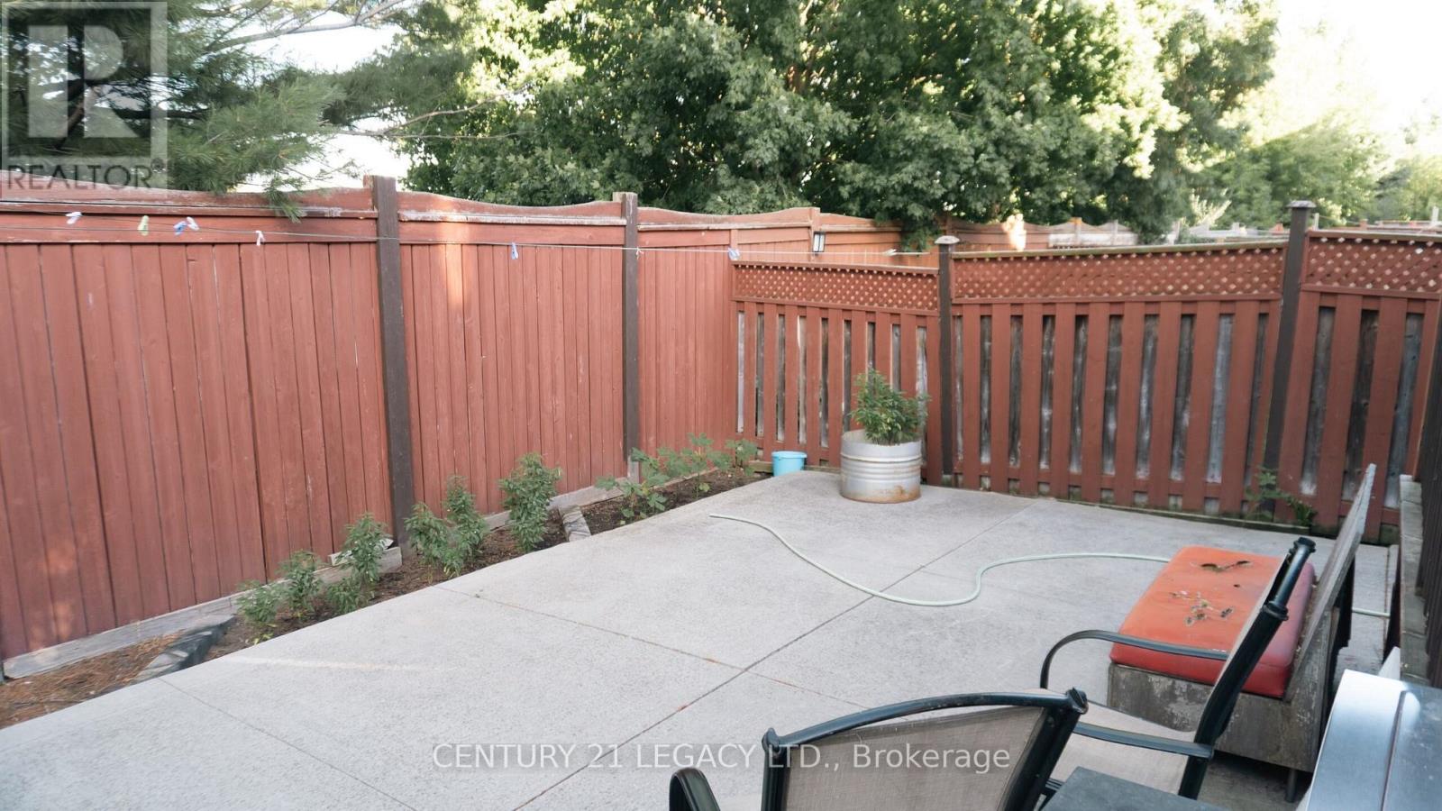 25 Revelstoke Place, Brampton, Ontario  L6R 3G3 - Photo 27 - W12382611