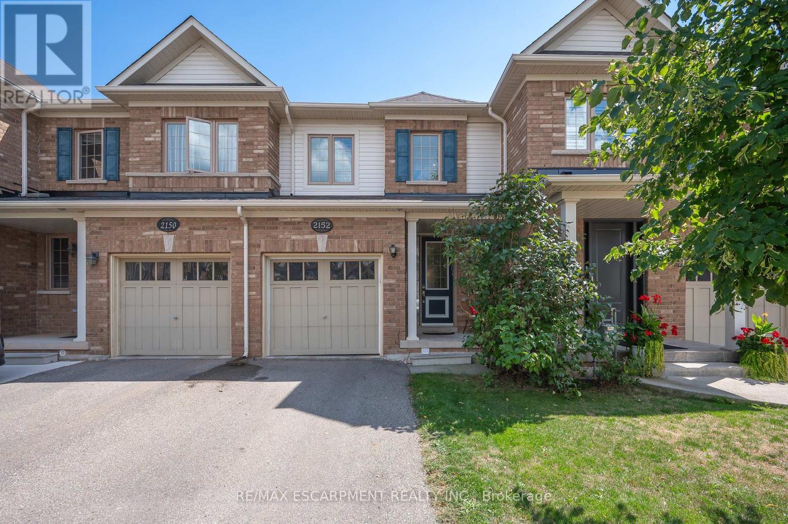 2152 FIDDLERS WAY, Oakville, Ontario