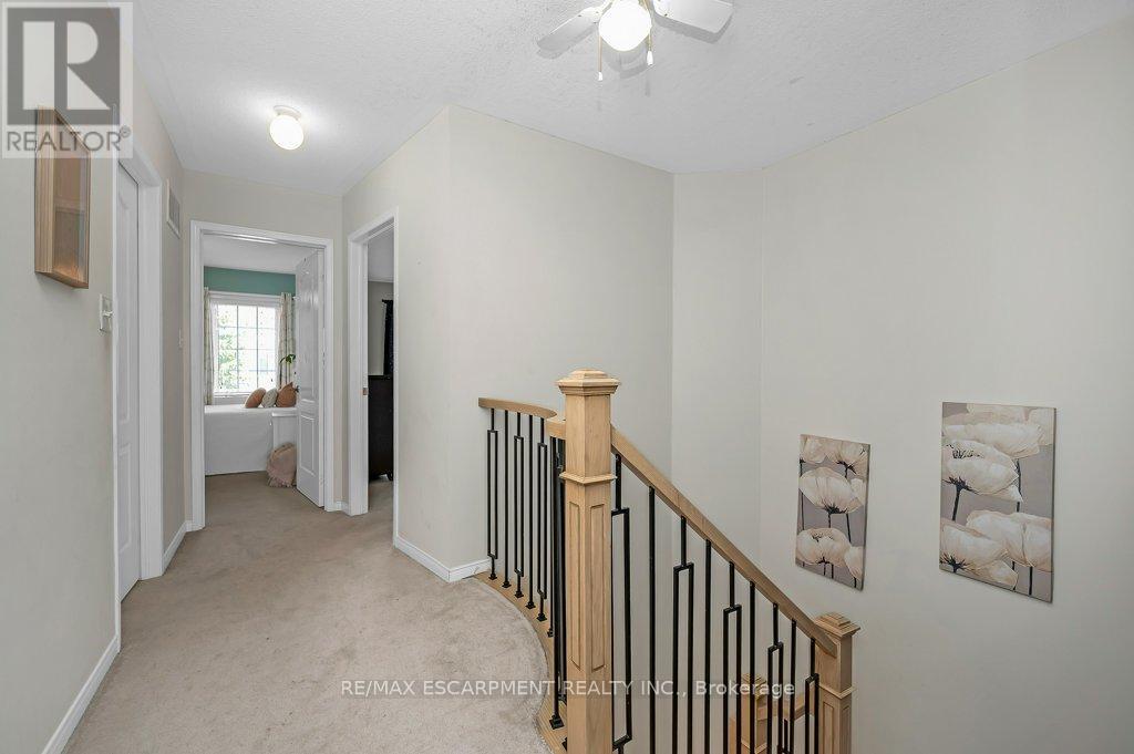 2152 Fiddlers Way, Oakville, Ontario  L6M 0M5 - Photo 15 - W12382612