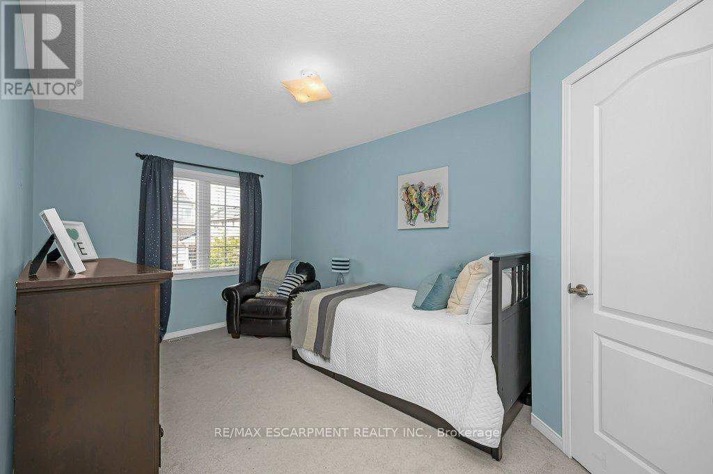 2152 Fiddlers Way, Oakville, Ontario  L6M 0M5 - Photo 19 - W12382612