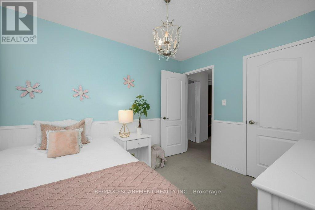 2152 Fiddlers Way, Oakville, Ontario  L6M 0M5 - Photo 22 - W12382612