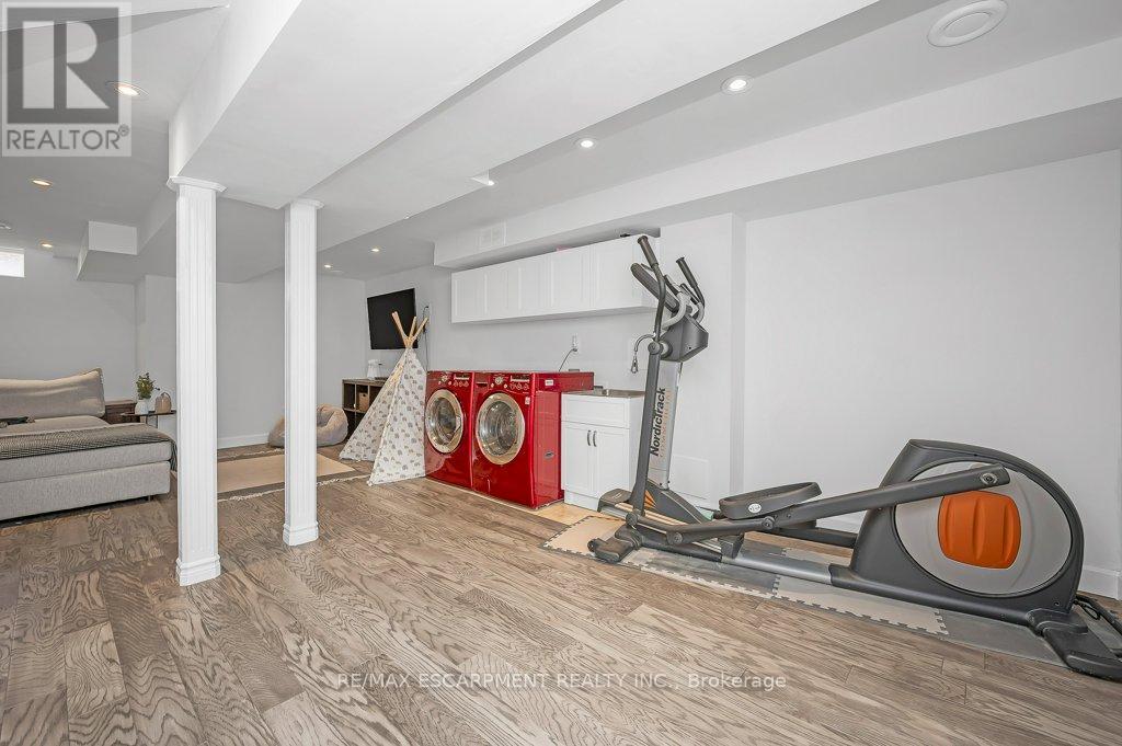 2152 Fiddlers Way, Oakville, Ontario  L6M 0M5 - Photo 25 - W12382612
