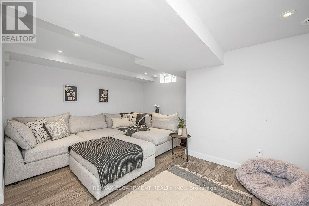 2152 Fiddlers Way, Oakville, Ontario  L6M 0M5 - Photo 26 - W12382612