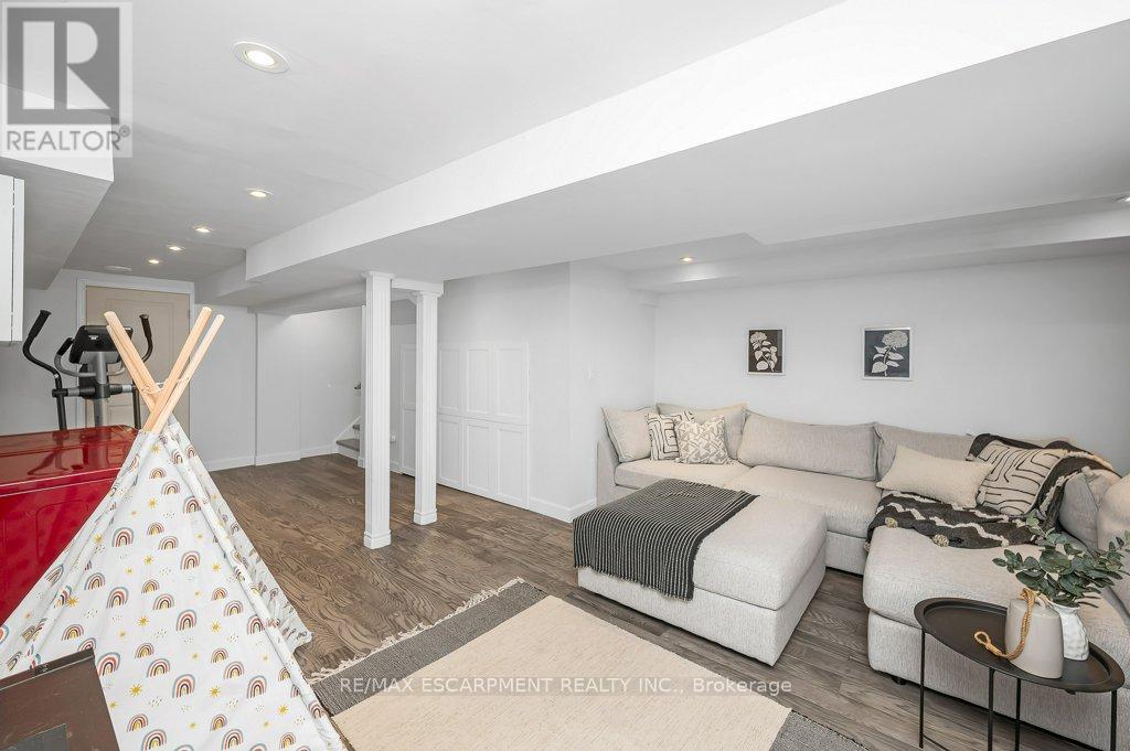 2152 Fiddlers Way, Oakville, Ontario  L6M 0M5 - Photo 27 - W12382612