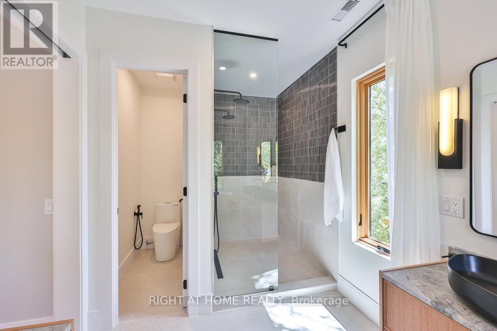 920 Calder Road, Mississauga, Ontario  L5J 2N7 - Photo 29 - W12382615
