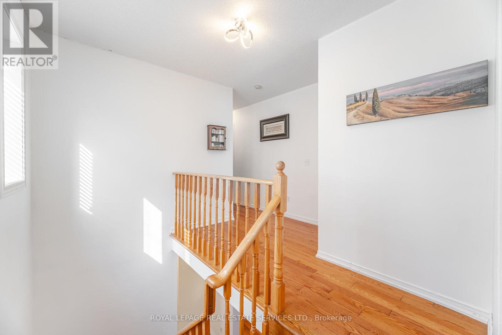 30 - 833 Scollard Court, Mississauga, Ontario  L5V 2B4 - Photo 15 - W12382622