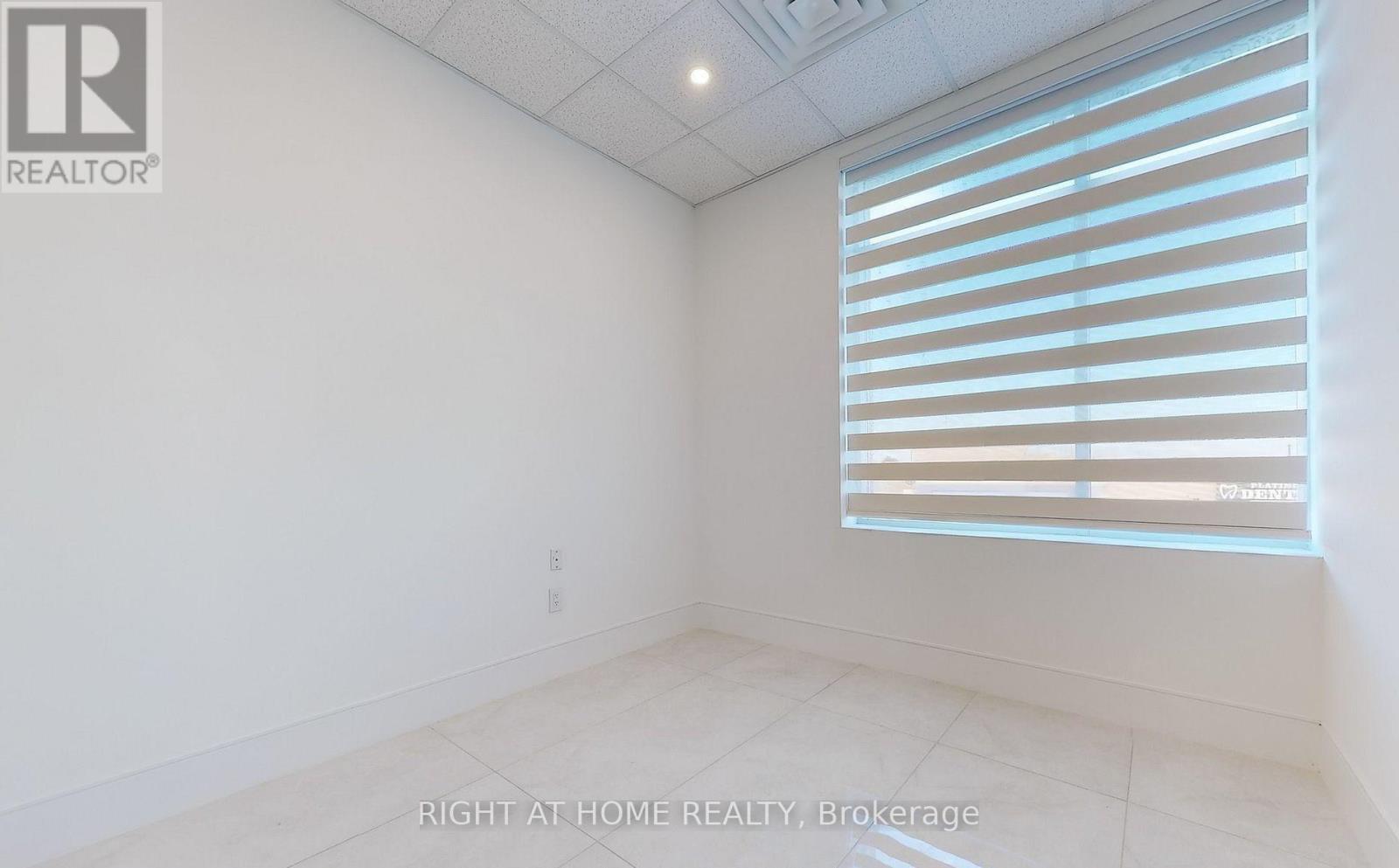 217 - 3465 Platinum Drive, Mississauga, Ontario  L5M 2S1 - Photo 8 - W12382636