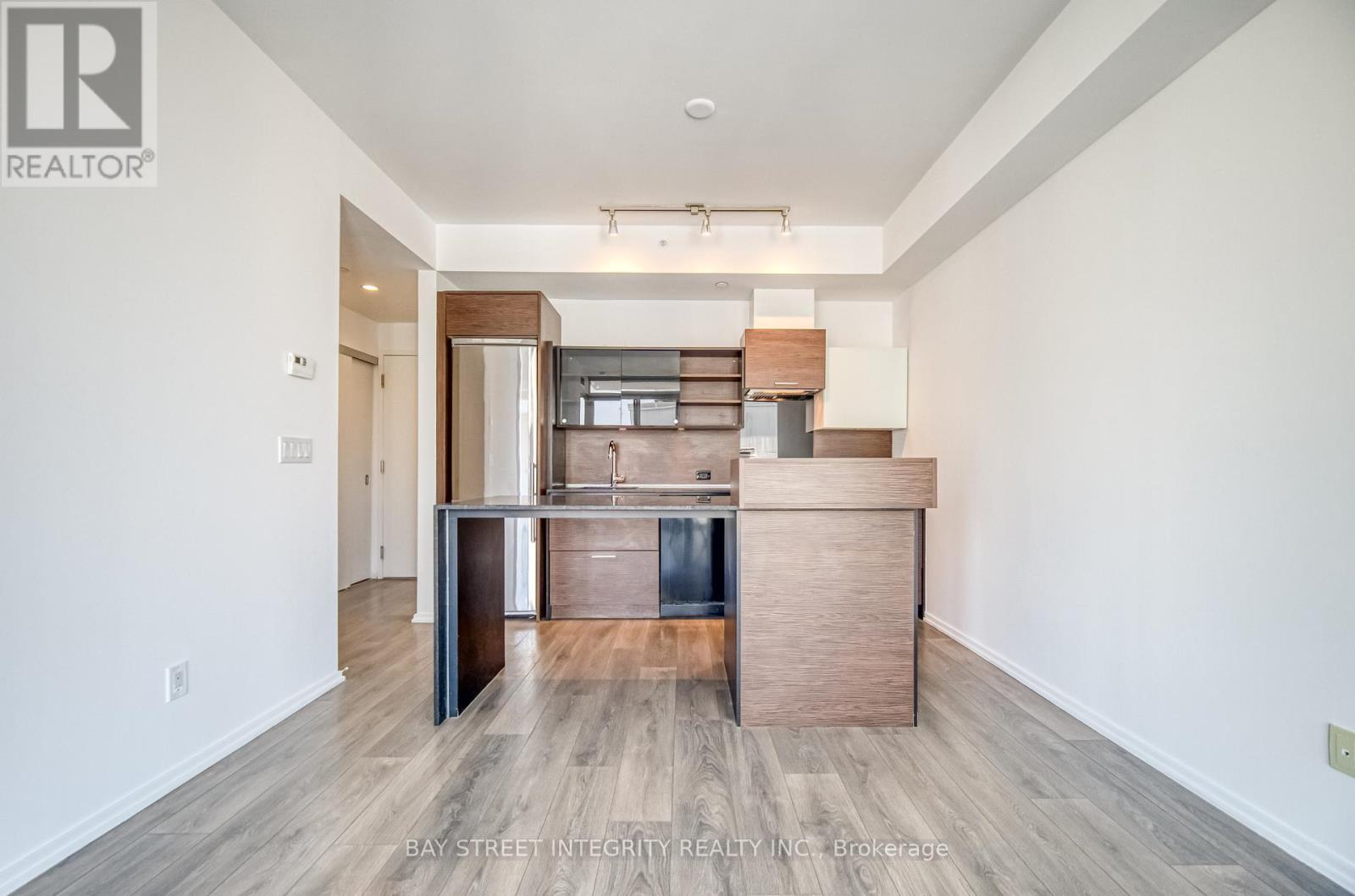 2105 - 75 St Nicholas Street, Toronto, Ontario  M4Y 0A5 - Photo 10 - C12381096