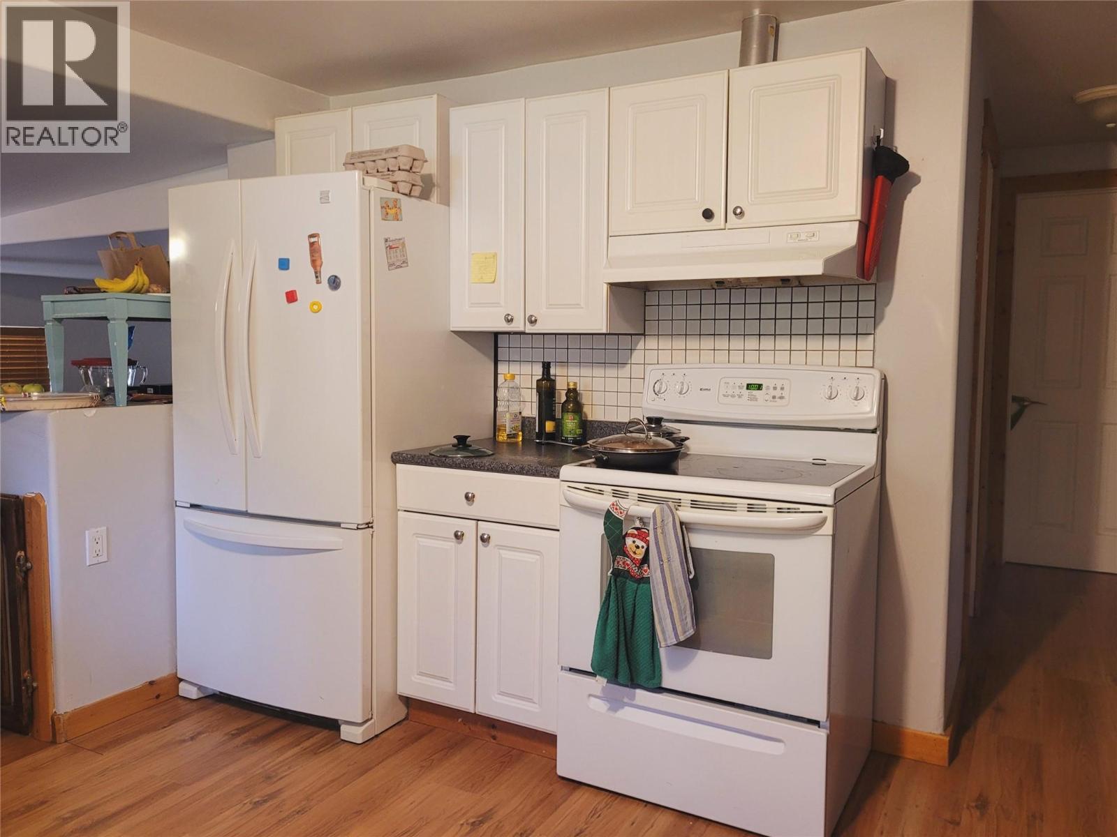 536 Swanson Road, Clearwater, British Columbia  V0E 1N1 - Photo 6 - 10361836