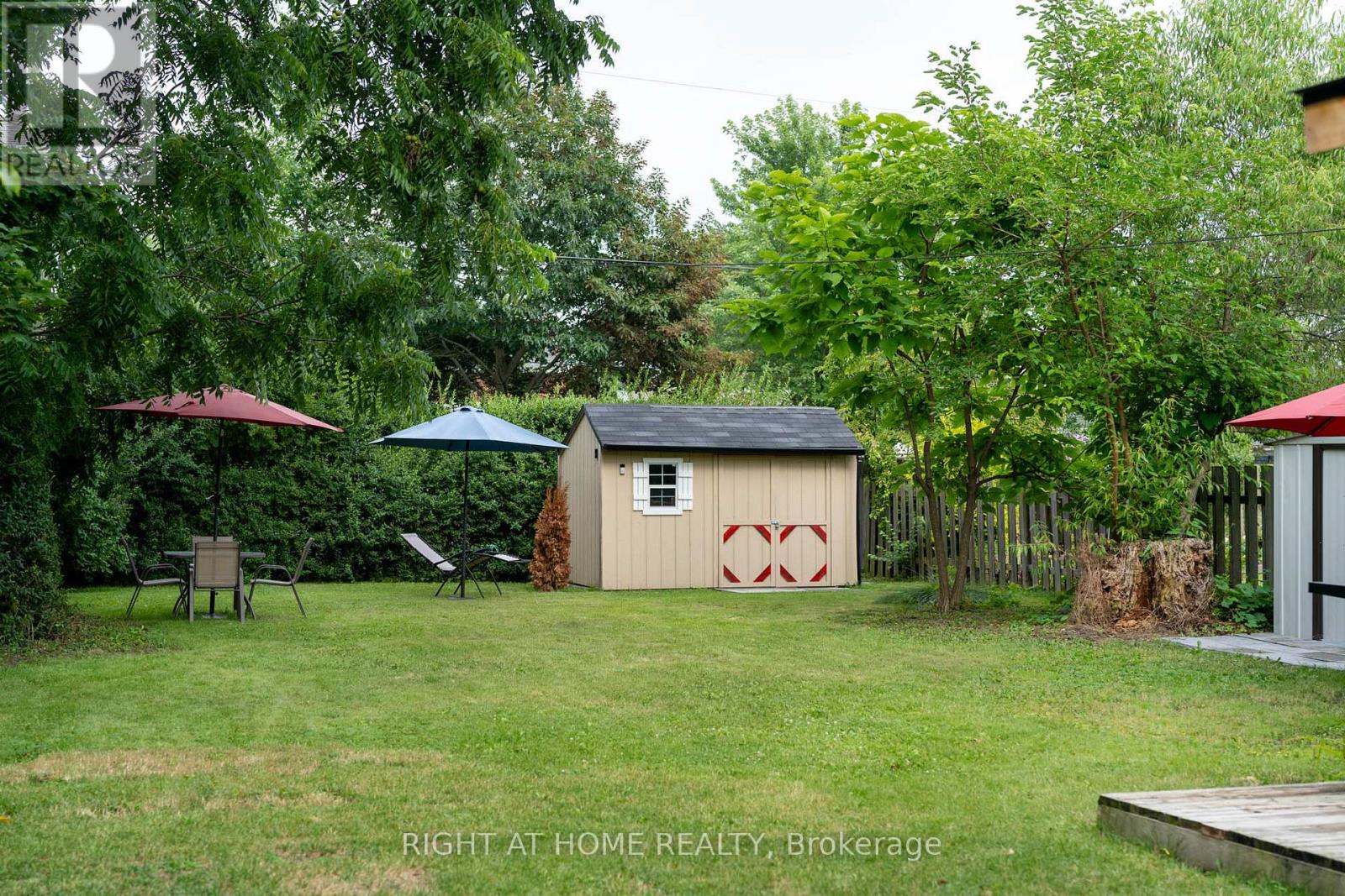 105 Glenridge Avenue, St. Catharines, Ontario  L2R 4X5 - Photo 42 - X12382631