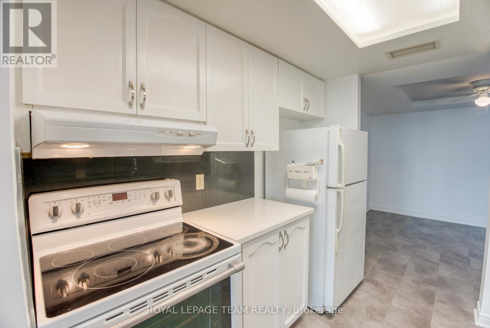 1116 - 100 Grant Carman Drive, Ottawa, Ontario  K2E 8B8 - Photo 15 - X12382665