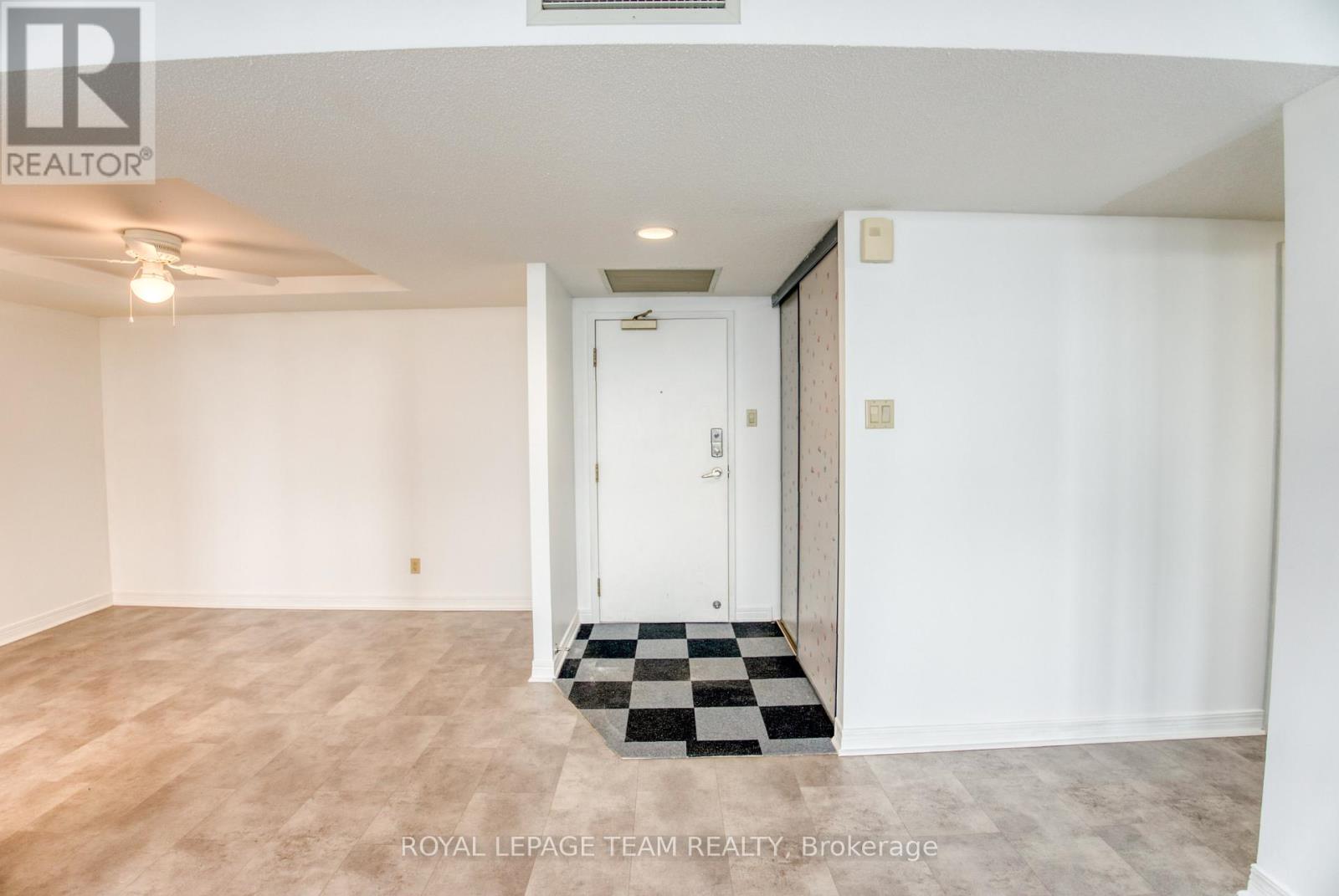 1116 - 100 Grant Carman Drive, Ottawa, Ontario  K2E 8B8 - Photo 9 - X12382665