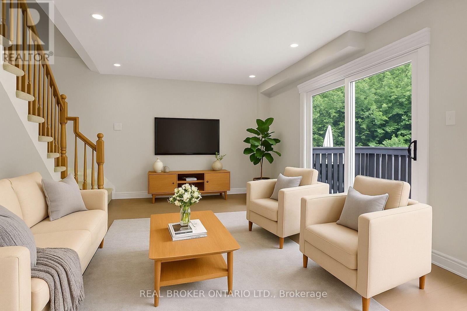 130 Chimo Drive, Ottawa, Ontario  K2L 2H6 - Photo 15 - X12382684