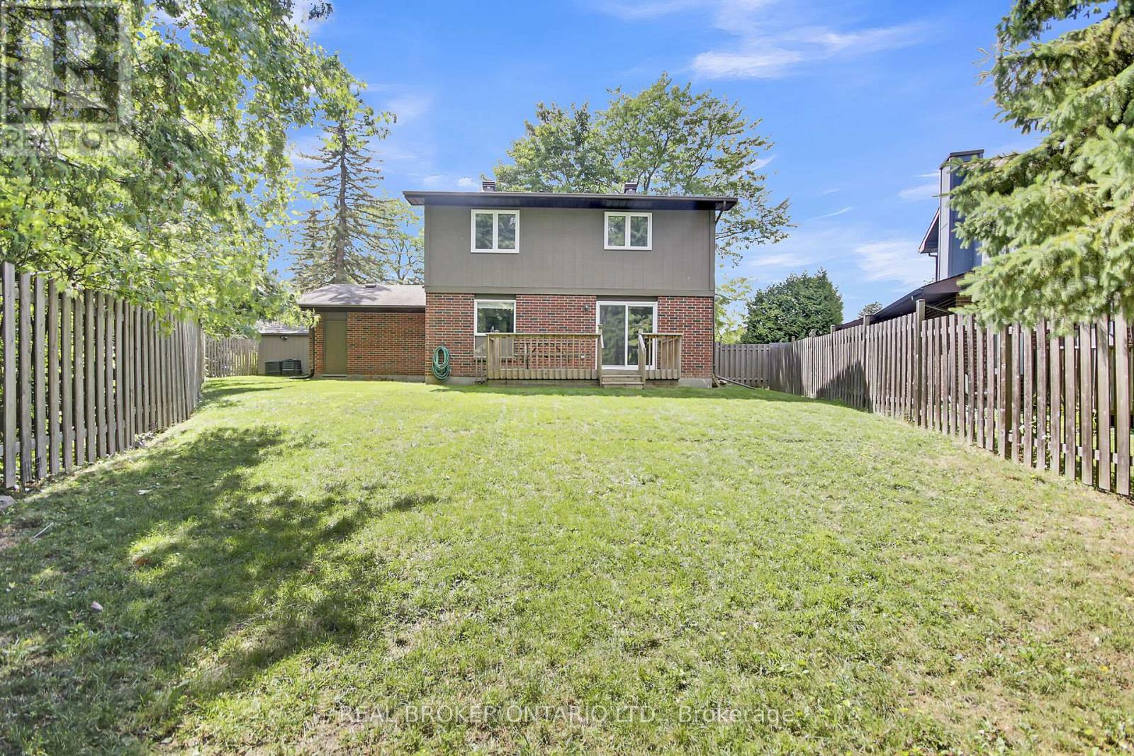 130 Chimo Drive, Ottawa, Ontario  K2L 2H6 - Photo 28 - X12382684