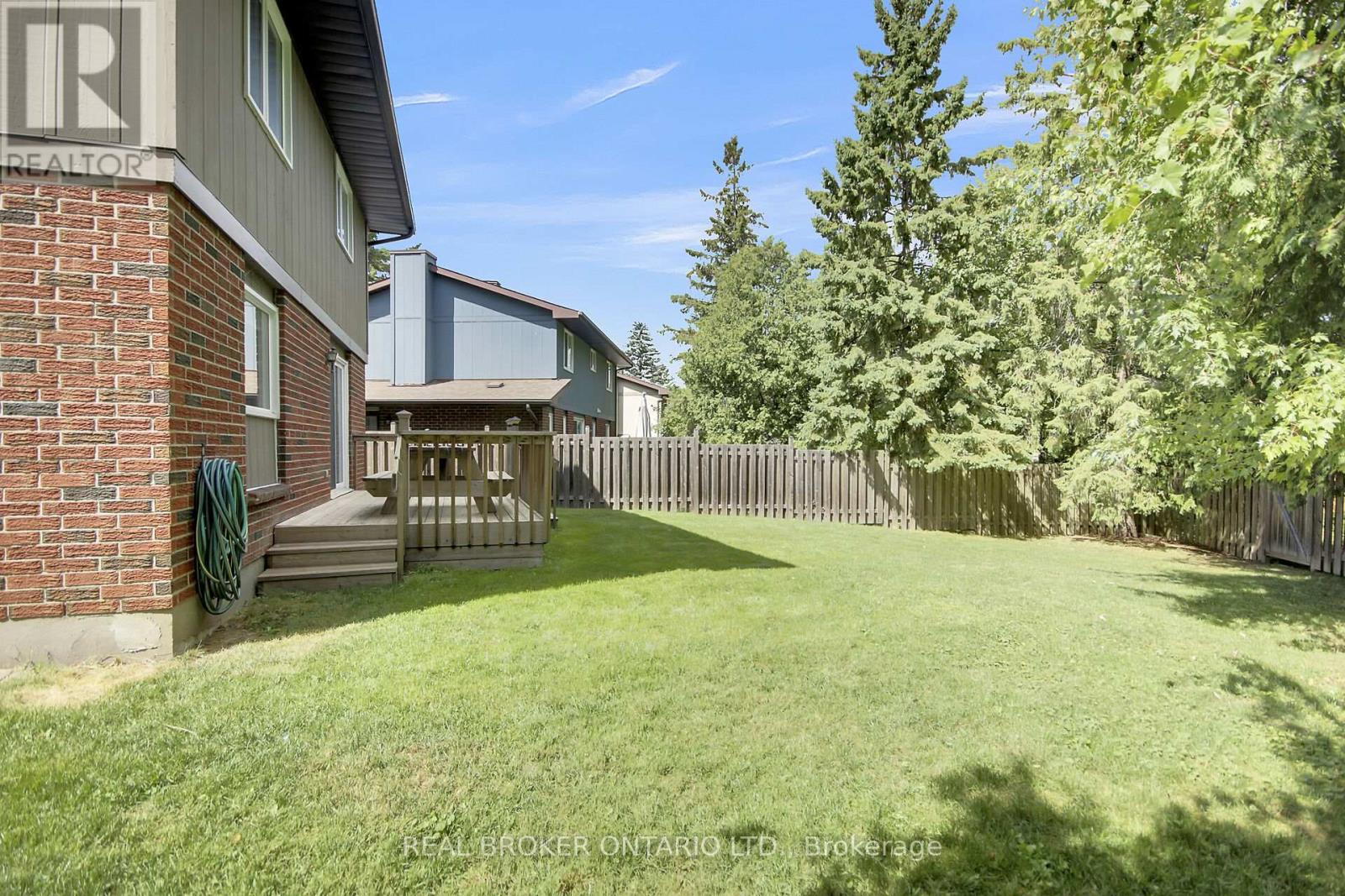130 Chimo Drive, Ottawa, Ontario  K2L 2H6 - Photo 30 - X12382684