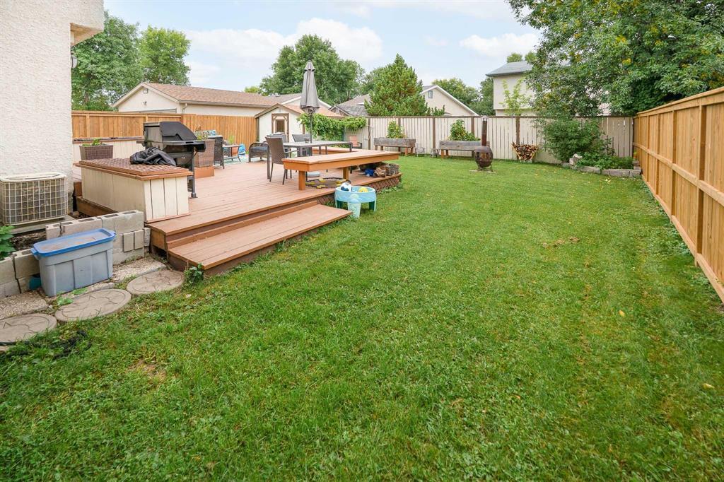 182 Vince Leah Drive, Winnipeg, Manitoba  R2V 4A6 - Photo 39 - 202522147