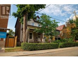 28 D'ARCY STREET, Toronto, Ontario