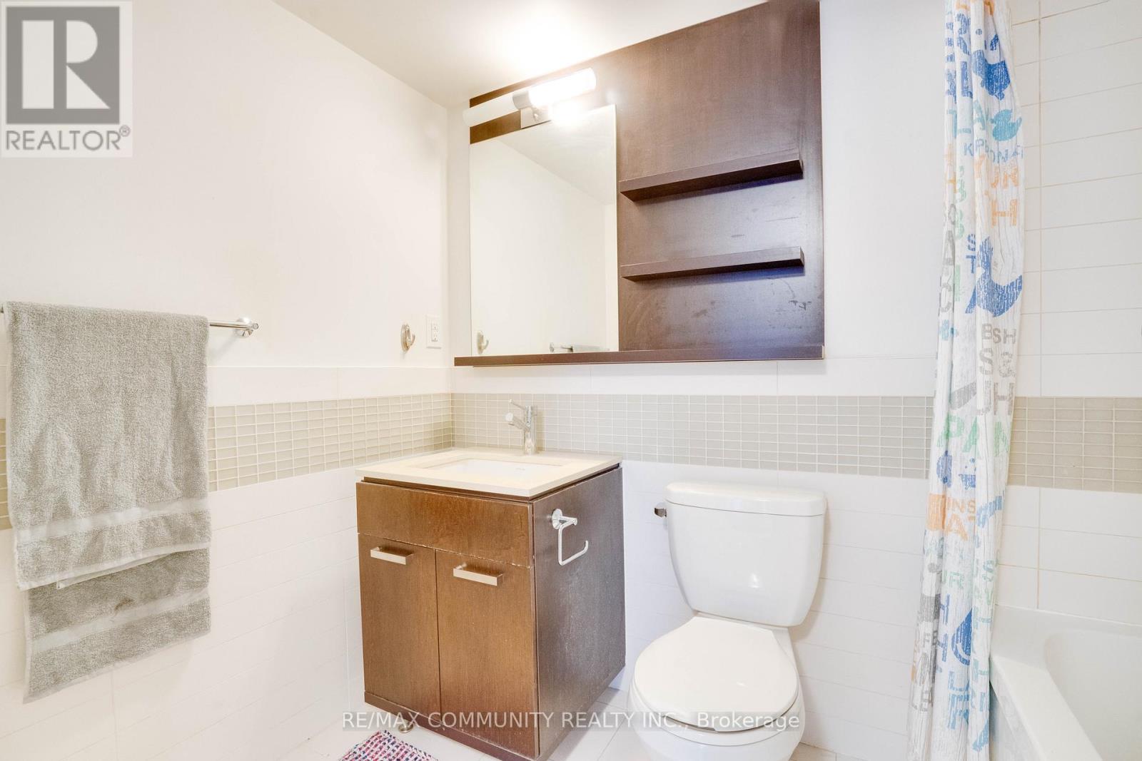 824 - 295 Adelaide Street W, Toronto, Ontario  M5V 1P7 - Photo 21 - C12382674