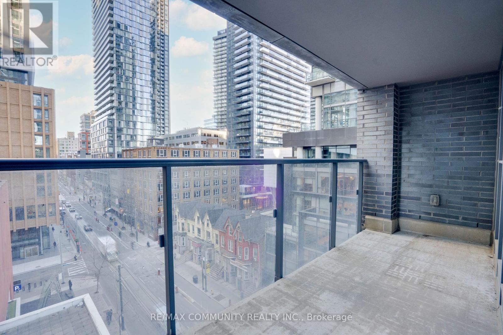 824 - 295 Adelaide Street W, Toronto, Ontario  M5V 1P7 - Photo 23 - C12382674