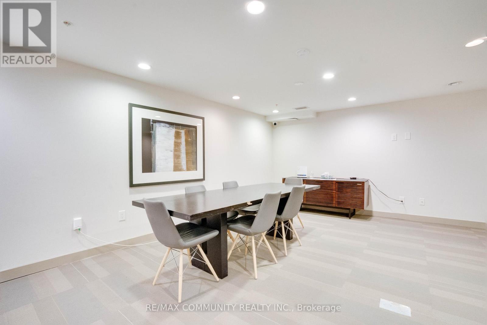 824 - 295 Adelaide Street W, Toronto, Ontario  M5V 1P7 - Photo 24 - C12382674