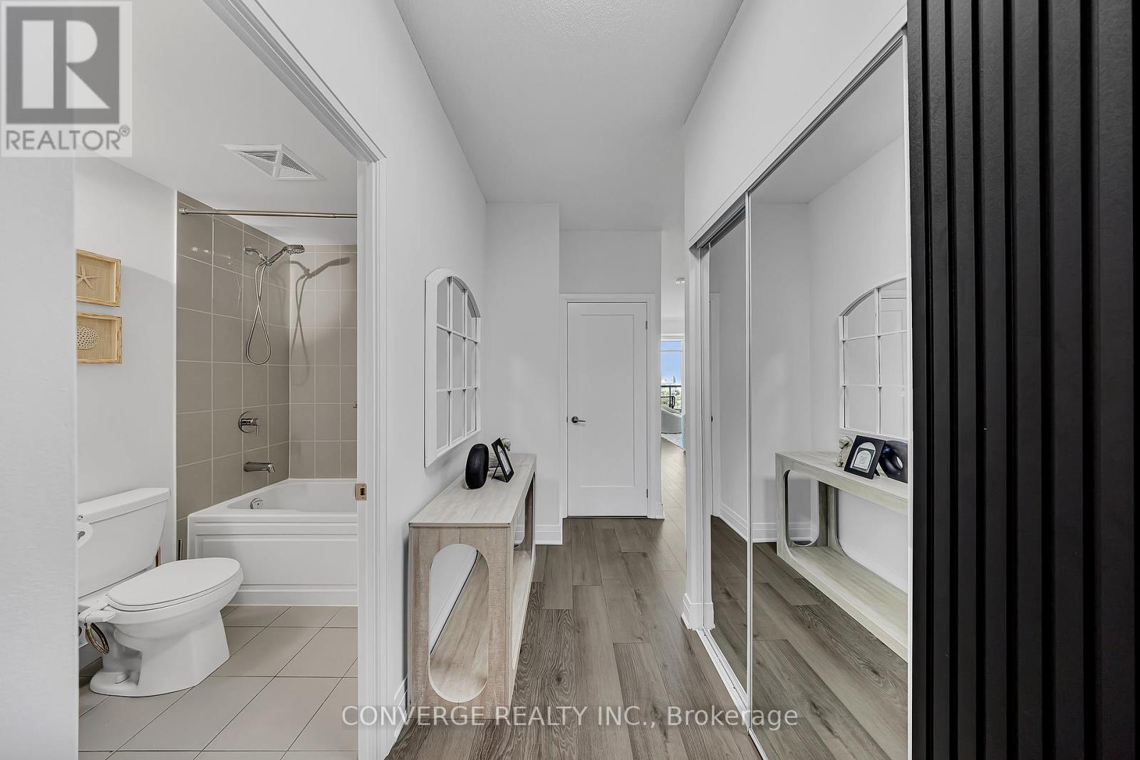1310 - 3220 Sheppard Avenue E, Toronto, Ontario  M1T 0B7 - Photo 4 - E12382667