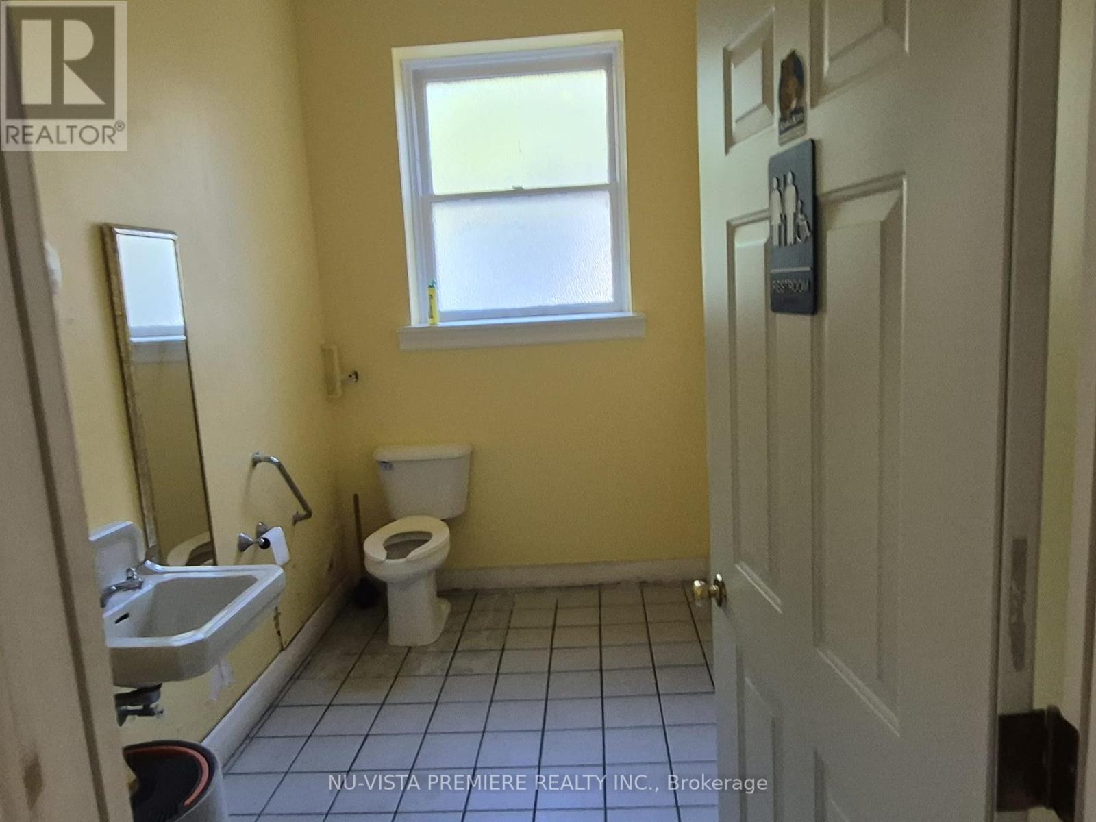 1204 Richmond Street, London North, Ontario  N6A 3L4 - Photo 12 - X12382740