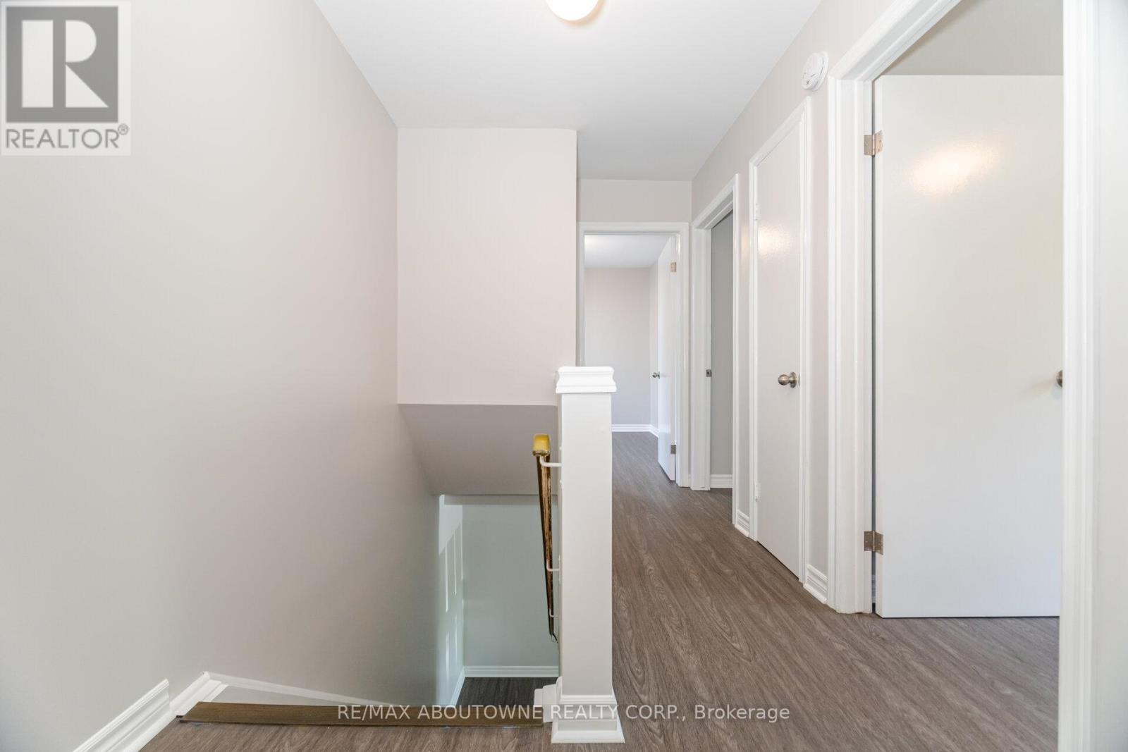 674 Francis Road, Burlington, Ontario  L7T 3X7 - Photo 22 - W12382660