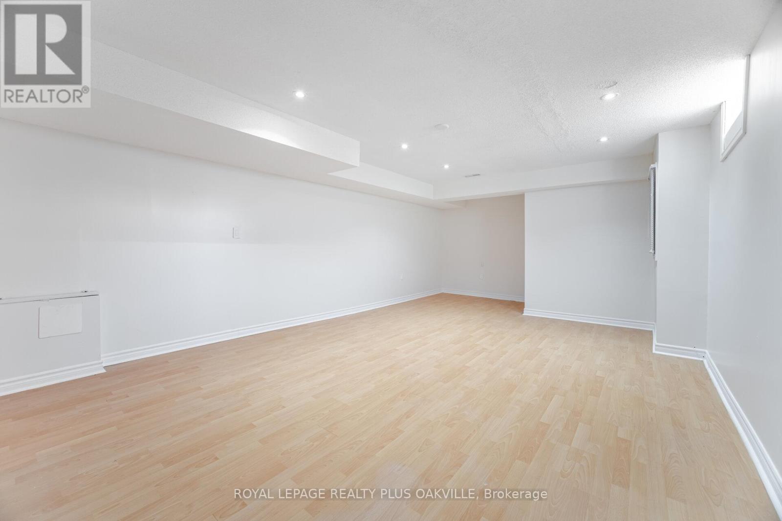 110 Earlsbridge Boulevard, Brampton, Ontario  L7A 3W7 - Photo 38 - W12382669