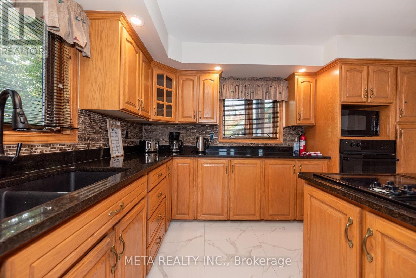 800 Forest Park Road, Laurentian Valley, Ontario  K8A 6W2 - Photo 23 - X12382666