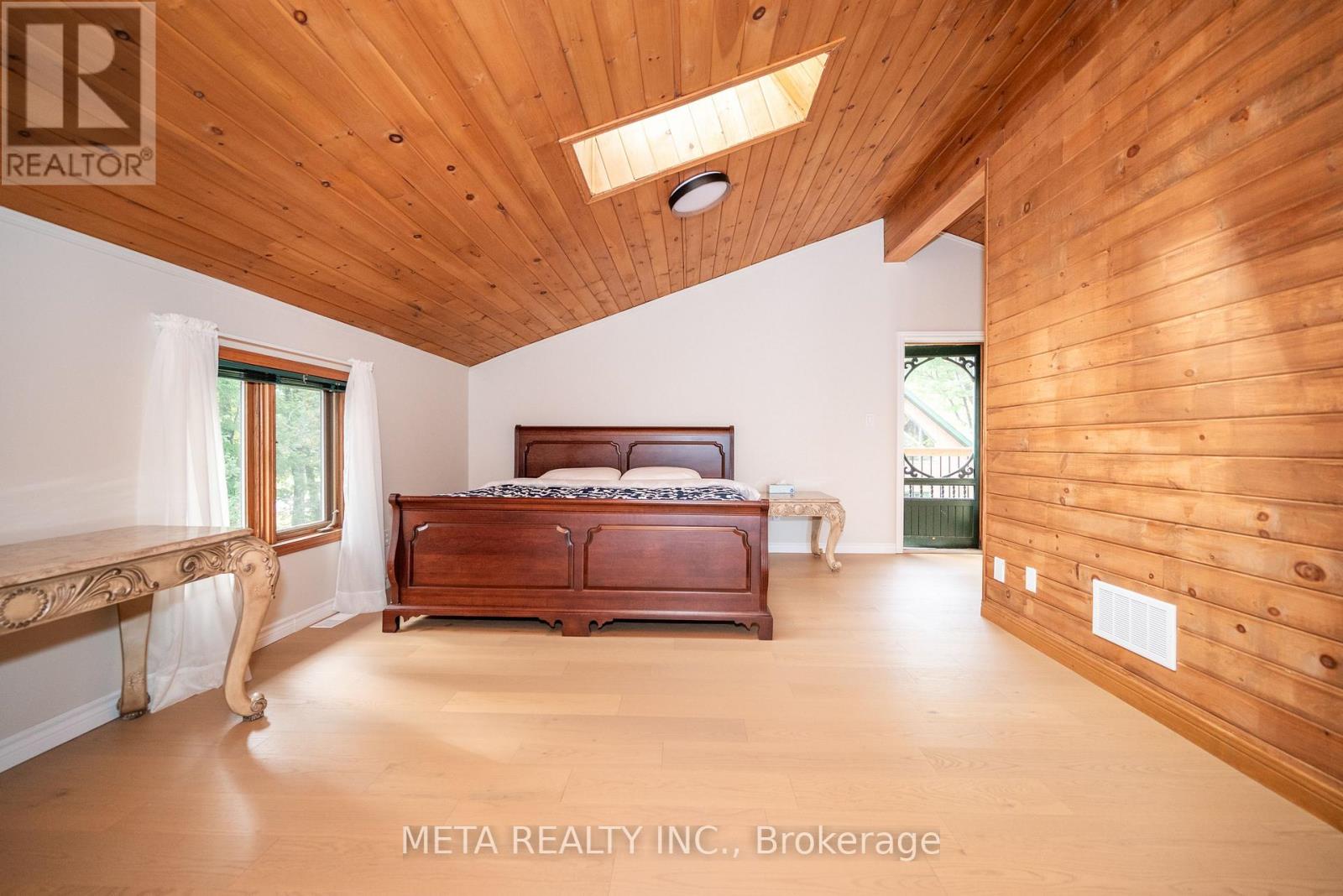 800 Forest Park Road, Laurentian Valley, Ontario  K8A 6W2 - Photo 33 - X12382666