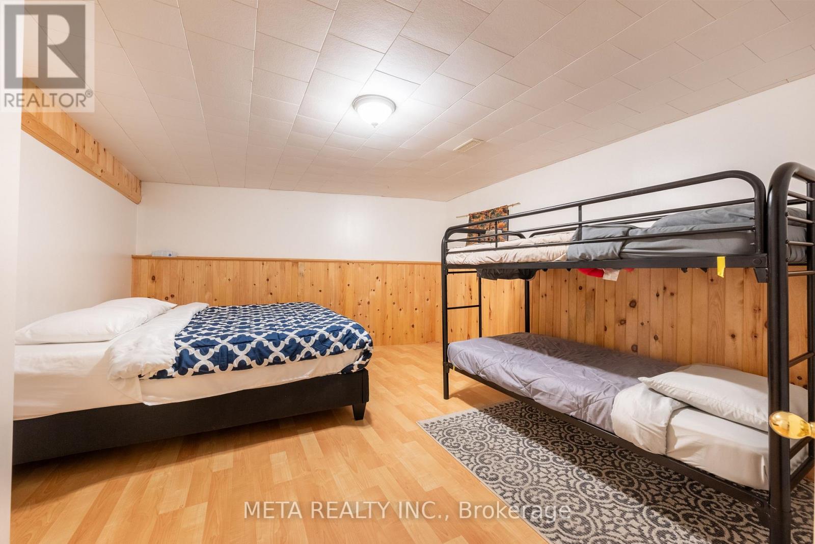 800 Forest Park Road, Laurentian Valley, Ontario  K8A 6W2 - Photo 40 - X12382666